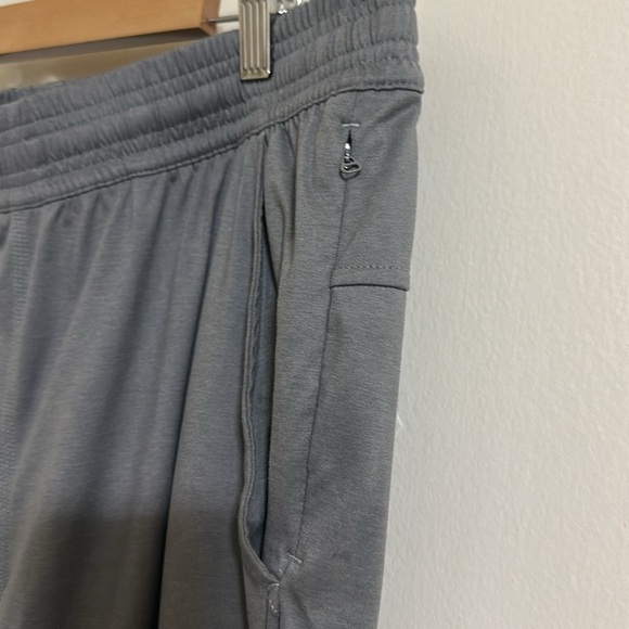 EUC 5.11 Tactical Men’s Physical Training Ready Gray Athletic Joggers Medium - Picture 4 of 7